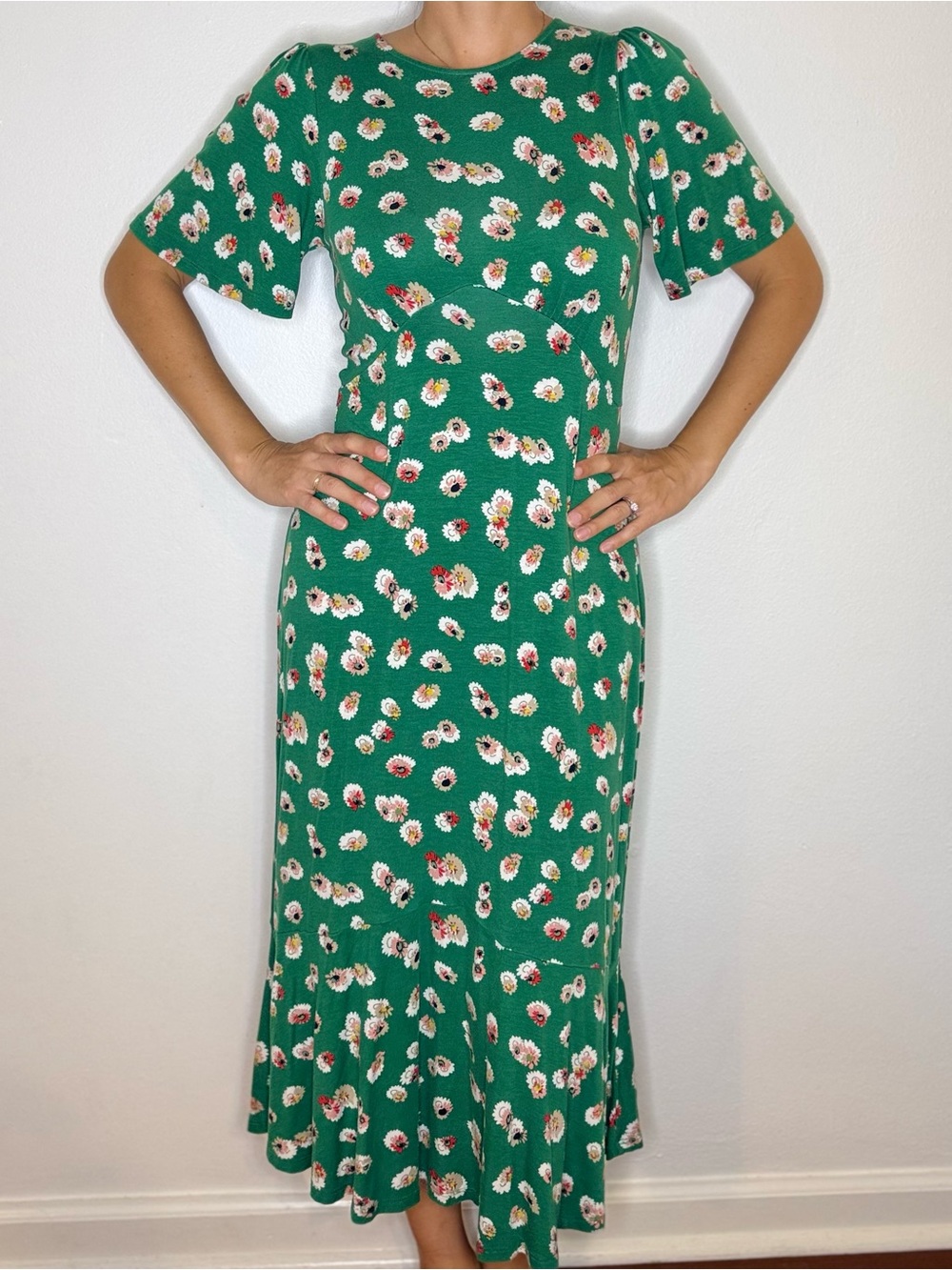 Boden Green Floral Midi Dress - Elegant Daisy Print